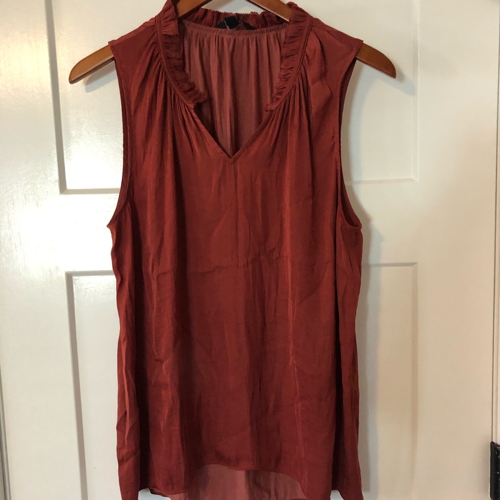 Vera Wang tank